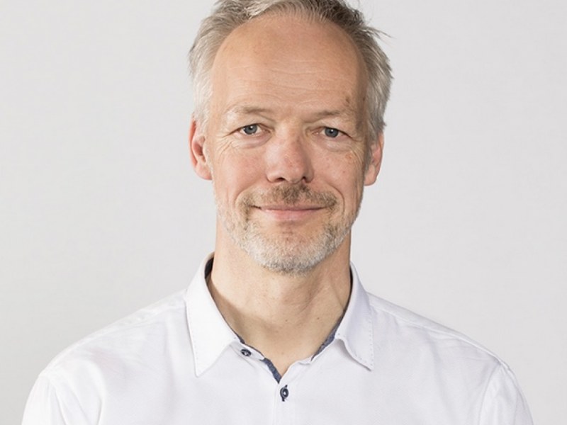 Monograph on gradient-based learning and optimization by Bernd Heidergott